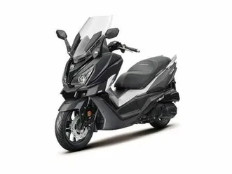 cruisym 125 com case incluída. perafita, lavra e santa cruz do bispo