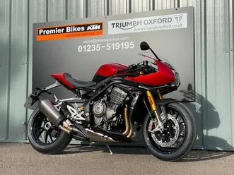 triumph speed triple 1200 rr