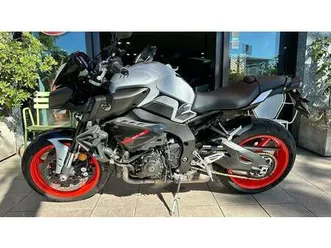 vendo yamaha mt-10 (2017 - 20) usata a trezzano sul naviglio (codice 9425699) - moto.it