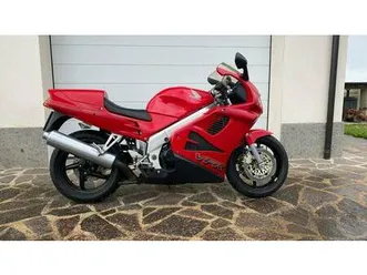 vendo honda vfr 750 f (1994 - 97) usata a roma (codice 9436224) - moto.it