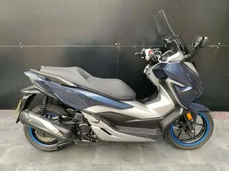 honda-forza-nss-300-a-k-2018-hpi-clear-scooter