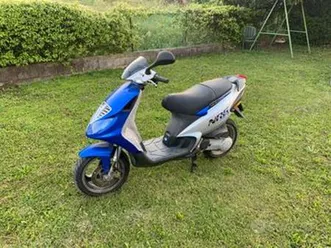 scooter-50-cc-ngr-piaggio