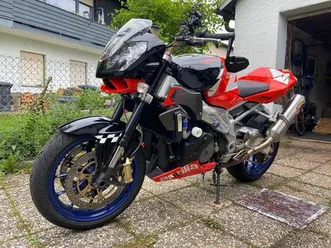 aprilia-rsv-1000rr-tuono