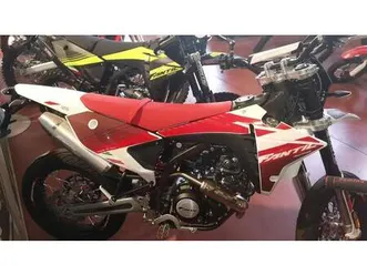 vendo fantic motor xmf 125 motard performance 4t (2023 - 24) nuova a villanuova sul clisi (codice 9212018) - moto.it