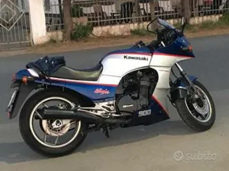 kawasaki gpz 900 - 1985