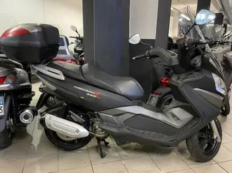 vendo malaguti madison 250 3 usata a torino (codice 9320861) - moto.it