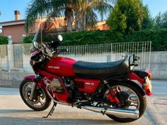 moto guzzi sp 1000 del 1983
