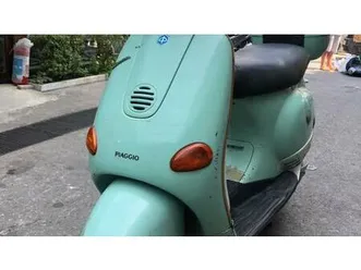 vendo vespa 50 et2 (1999 - 03) usata a sant'egidio del monte albino (codice 9309928) - moto.it