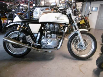 2015-over-gbp2300-00-upgrades-a-vendre