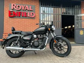 royal enfield meteor 350 stellar black