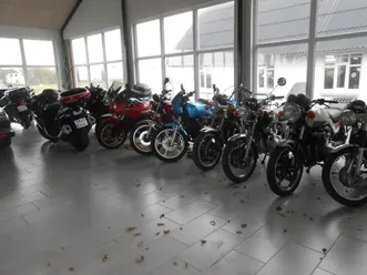 suzuki gs 550 chopper model