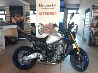 vendo-yamaha-mt-09-sp-2021-23-nuova-a-rossano-codice-9178320-moto-it