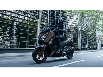 yamaha xmax 125 tech max