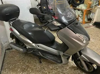 yamaha - xmax 250