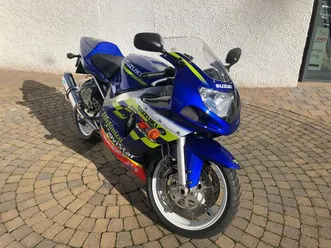 2001-suzuki-gsx-r600m-telefonica-immaculate-and-original-a-vendre