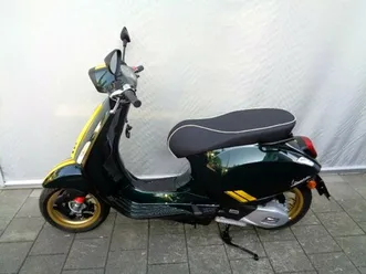 vespa sprint 125 abs racing sixties e5