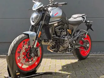 ducati monster + plus sofort verfügbar! fin. ab 0,99%