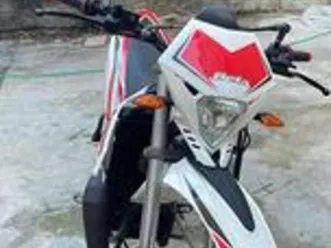 beta-50-rr-motard