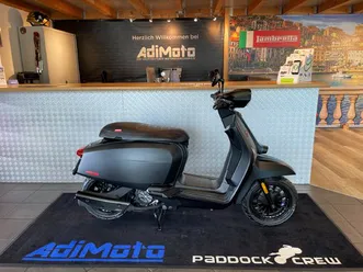 v 125 special flex fender