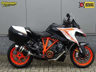 ktm-1290-super-duke-gt-superduke-tft