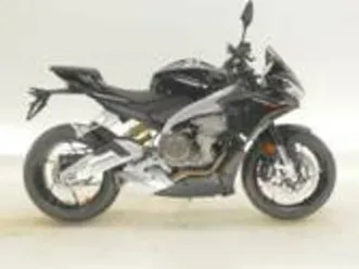 aprilia-tuono-660-factory-2akampanj-2a-3-95-r-c3-a4nta