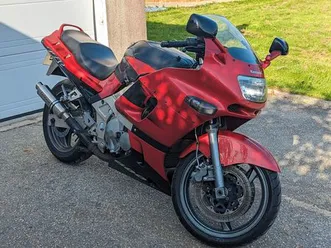 kawasaki-600-zzr-1999