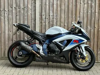 suzuki-gsxr-750-l0-2010-60-super-sport-last-owner-9-years
