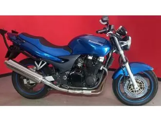 vendo kawasaki zr-7 (2001 - 04) usata a villadossola (codice 9463166) - moto.it