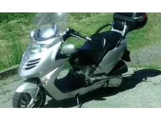scooter-kymco-250