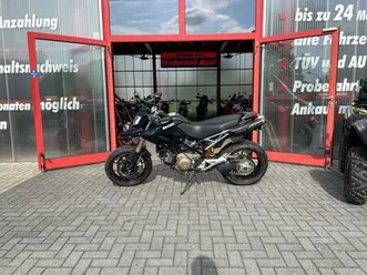ducati hypermotard 1100 s carbon