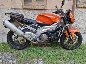 vendo-aprilia-tuono-1000-r-2006-10-usata-a-cesano-maderno-codice-9471376-moto-it