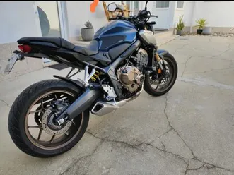 cb 650r de 2020 70kw barcouço