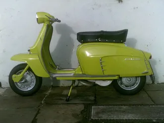 1967 lambretta sx150 a vendre