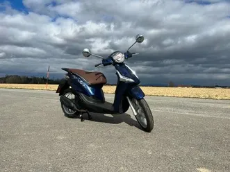 moto neuve: piaggio liberty 125 iget 4t 3v