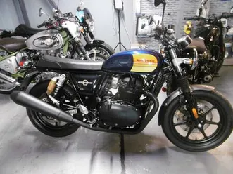 2023 royal enfeild interceptor 650. free lightning kit £1050.00!! a vendre