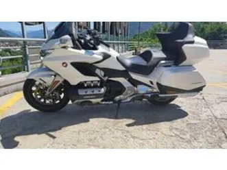 gl-1800-gold-wing-tour-dtc-2018-20