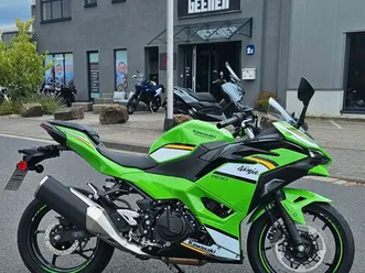 kawasaki-ninja-500-se-my-25