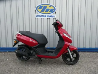 peugeot-kisbee-2025-50-cm3-scooter-151-km-rouge-07100-annonay