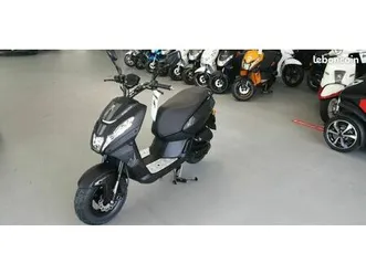 peugeot scooterstreet zone 50