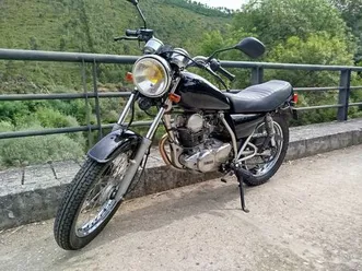 yamaha-sr250-classic-arouca-e-burgo