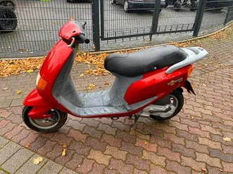 piaggio sfera 125 km 15851 tüv 10.2024
