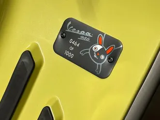vespa 946 bunny limitiert #464 plus helm