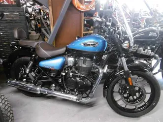 2023 royal enfeild meteor 350 supernova.not pre reg.£500 savings a vendre