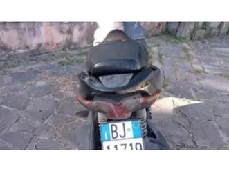 runner-200-vxr-2002-05