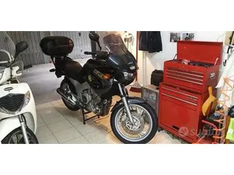 yamaha-tdm-850-4tx-2001-epoca-crs-fmi