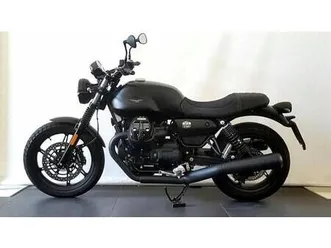 vendo moto guzzi v7 stone (2021 - 24) usata a salerno (codice 9499671) - moto.it