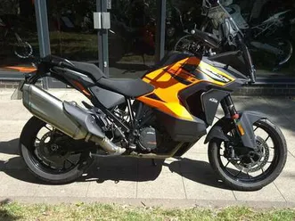 ktm-1290-super-adventure-s-6425-miles-service-history-call-ktm-london