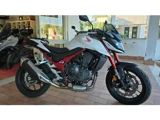 vendo honda cb 750 hornet (2023 - 24) usata a tivoli (codice 9500810) - moto.it