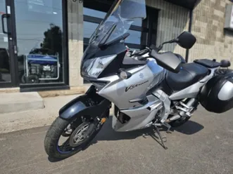 suzuki 2004 à vendre à saint-gervais