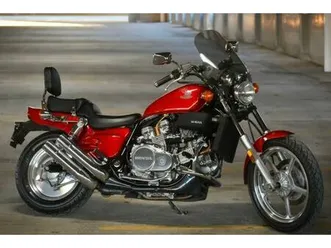 honda-vf700c-rc21-super-magna-klassiker